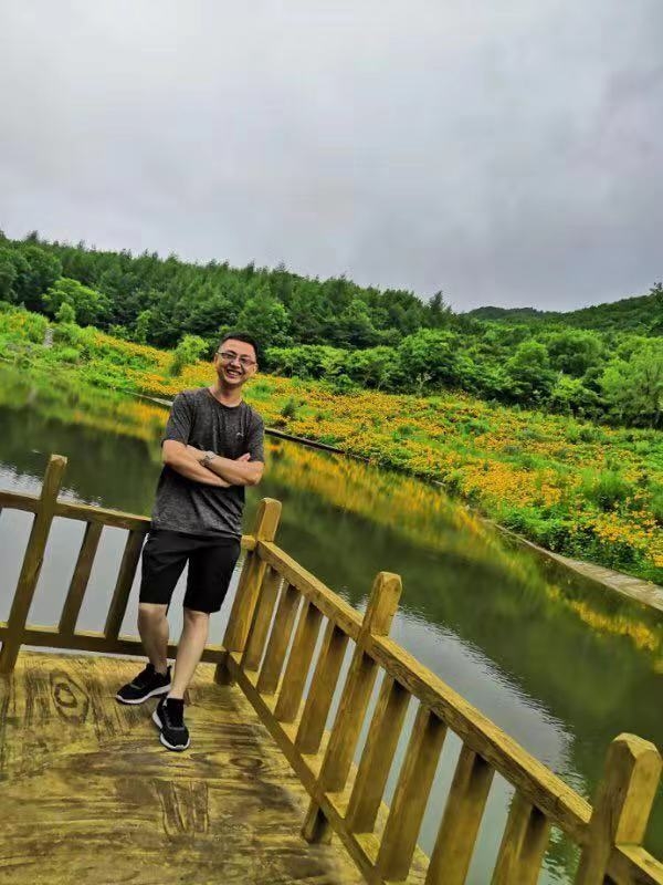 正能量的第二张照片--哈尔滨中老年相亲网